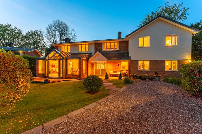 6 Bedroom Detached House For Sale In Windle Hey, Chester Road, Hartford, CW8