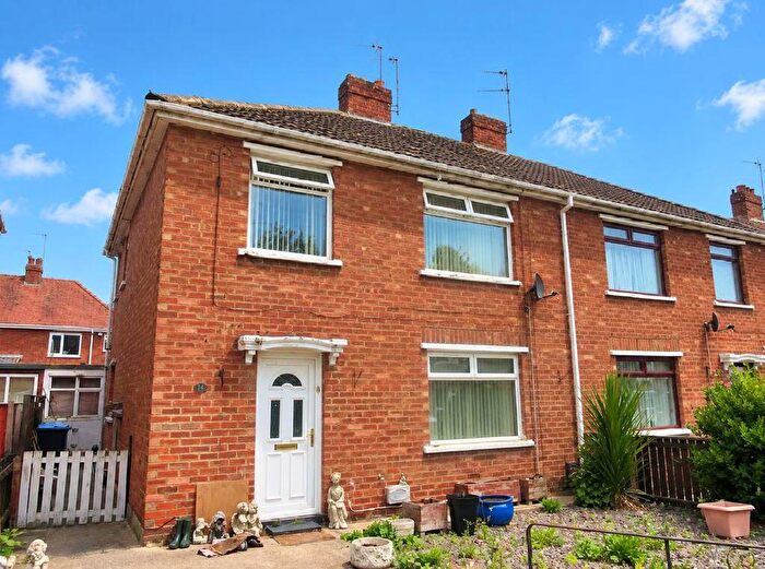 3 Bedroom Semi-Detached House For Sale In York Terrace, Chester Le Street, DH3