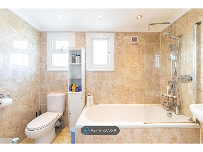 2 Bedroom Flat To Rent In Boileau Road, London, W5