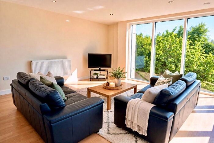 6 Bedroom Apartment To Rent In Ecclesall Gate, S11