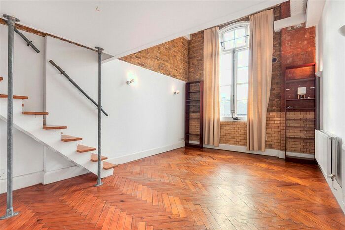 1 Bedroom Flat To Rent In The School House, Pages Walk, London, SE1