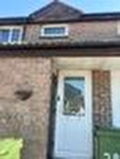 1 Bedroom Flat To Rent In Crookeder Close, Staddiscombe, PL9