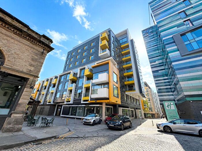 1 Bedroom Apartment For Sale In No Smithfield Square, High Street, Manchester, M4