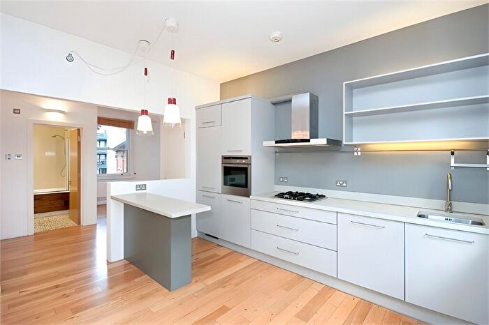 1 Bedroom Apartment For Sale In St John Street, EC1V