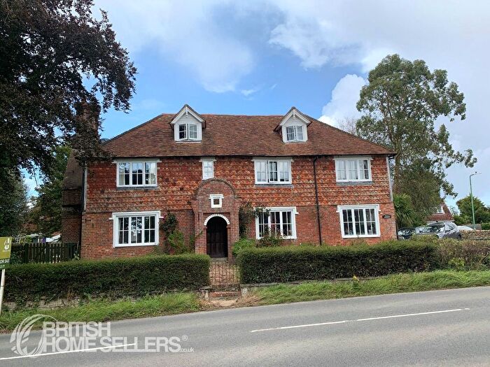6 Bedroom Detached House For Sale In Woodchurch Road, Shadoxhurst, Ashford, Kent, TN26