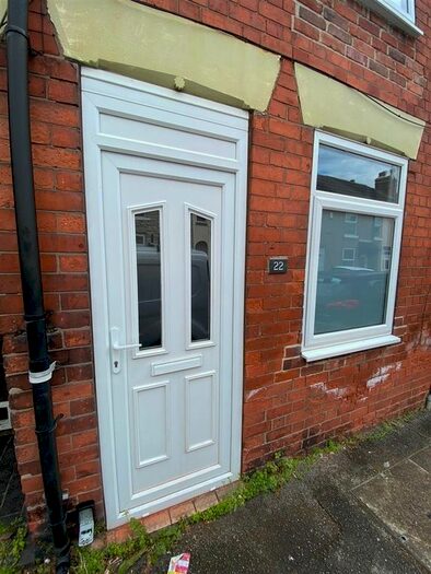 2 Bedroom Property To Rent In Sherwood Street, Kirkby-In-Ashfield, Nottingham, NG17