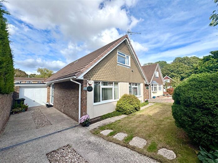 4 Bedroom Detached Bungalow For Sale In Castle Lea, Caldicot, NP26