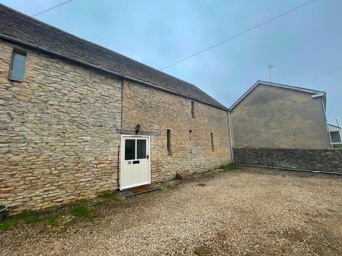 2 Bedroom Barn Conversion To Rent In Bowling Green Lane, Cirencester GL7