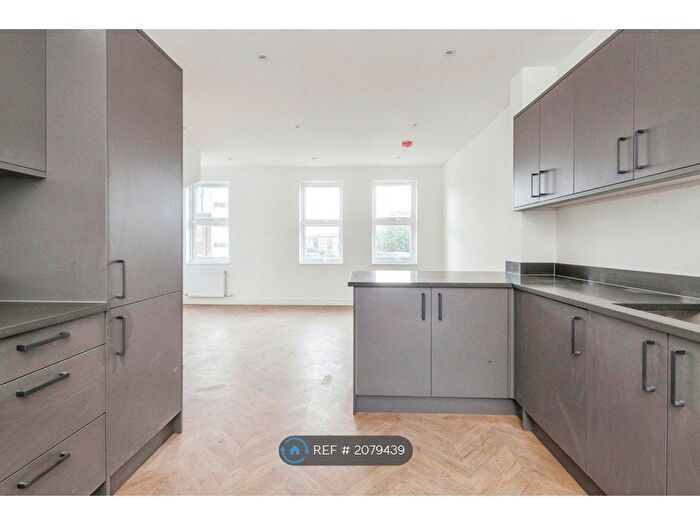 2 Bedroom Flat To Rent In Forest Hill, London, SE23