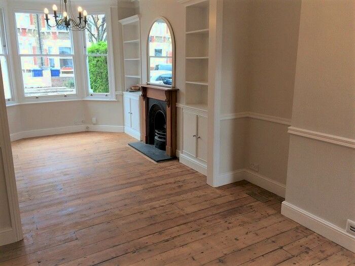 3 Bedroom Terraced House To Rent In Murray Road, Ealing, W5