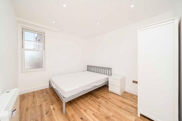 1 Bedroom Flat To Rent In Haydons Road, Haydon's Road, SW19