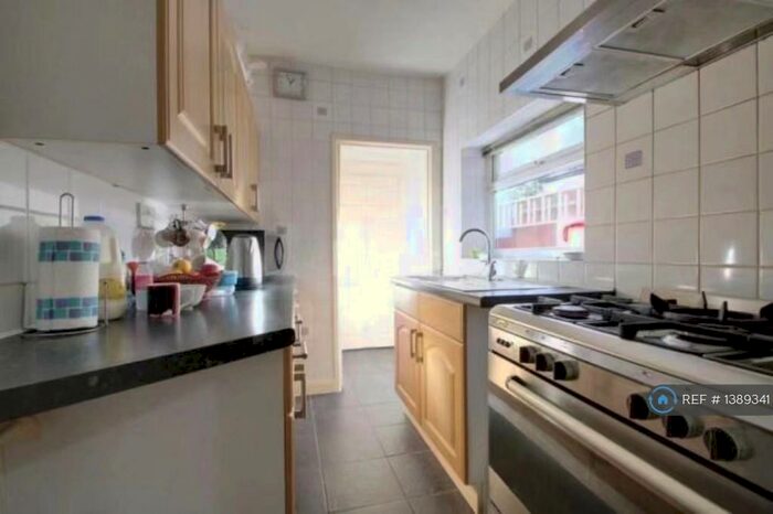 3 Bedroom Terraced House To Rent In Lottie Road, Birmingham, B29