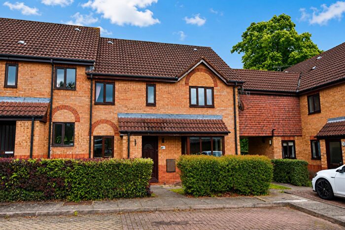 2 Bedroom Terraced House For Sale In Apple Tree Close, Leighton Buzzard, LU7