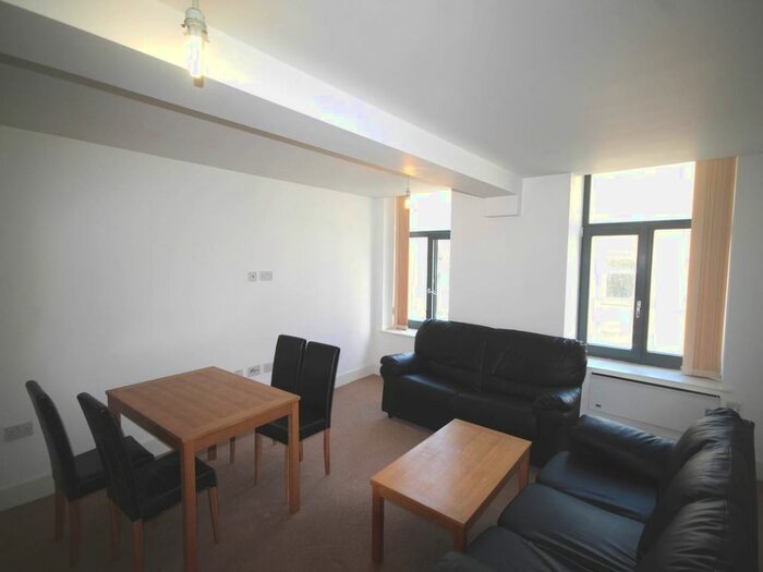 2 Bedroom Flat To Rent In Woolston Warehouse, Grattan Road, Bradford, BD1