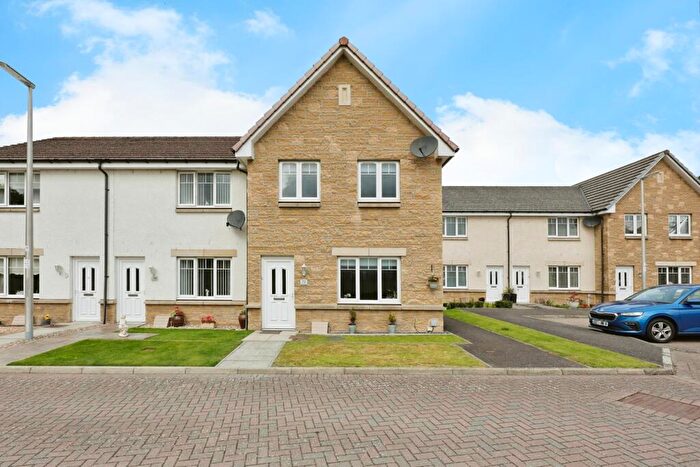 3 Bedroom End Of Terrace House For Sale In Targate Road, Milesmark, Dunfermline, Fife, KY12