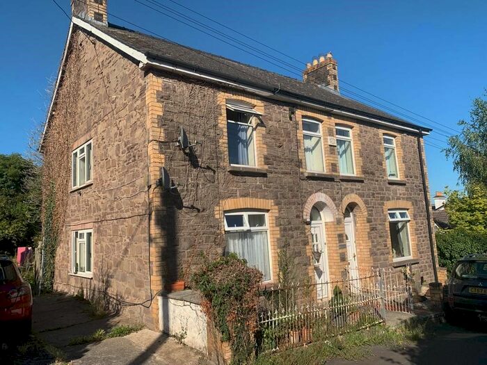 3 Bedroom Flat For Sale In Osborne Place Poplars Road, Mardy, Abergavenny, Gwent, NP7