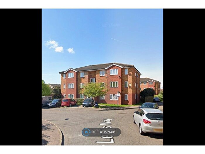 2 Bedroom Flat To Rent In Watsons Lodge, Dagenham, RM10