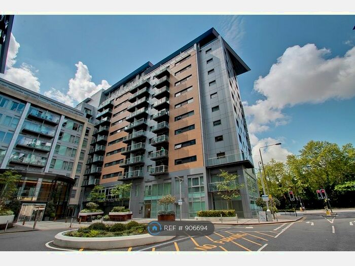 1 Bedroom Flat To Rent In Chelsea Bridge Wharf, London, SW8
