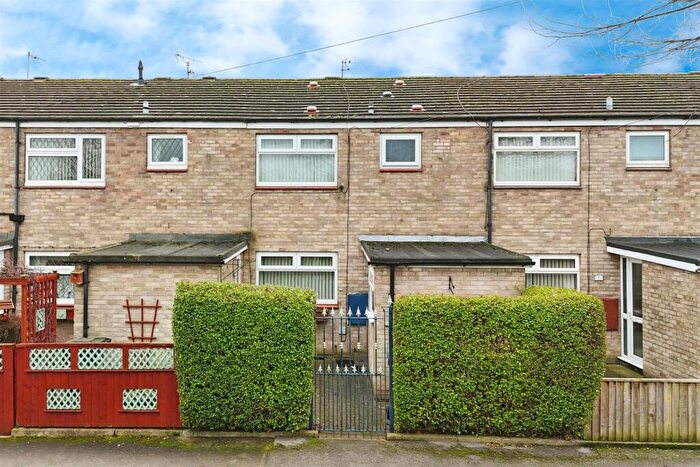 3 Bedroom Terraced House For Sale In Hunsley Avenue, Hull, HU5