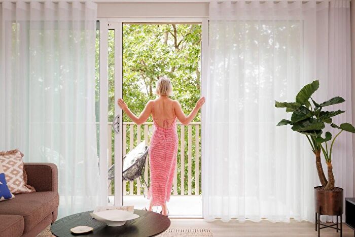 2 Bedroom Apartment To Rent In Neptune Wharf, London, SE8