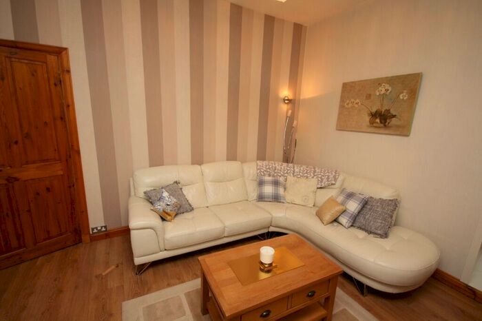 1 Bedroom Flat To Rent In Fonthill Road, Aberdeen, AB11