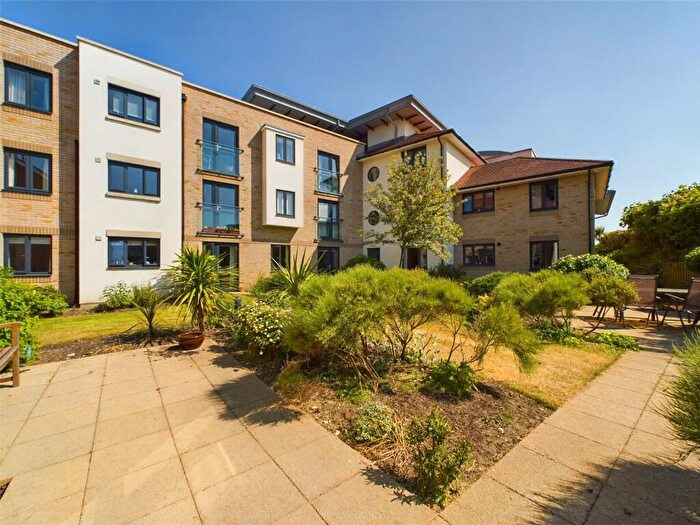 1 Bedroom Apartment For Sale In Grange Road, Bournemouth, BH6