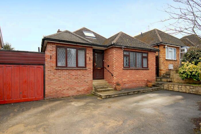 3 Bedroom Detached Bungalow To Rent In Botley, Oxford, OX2