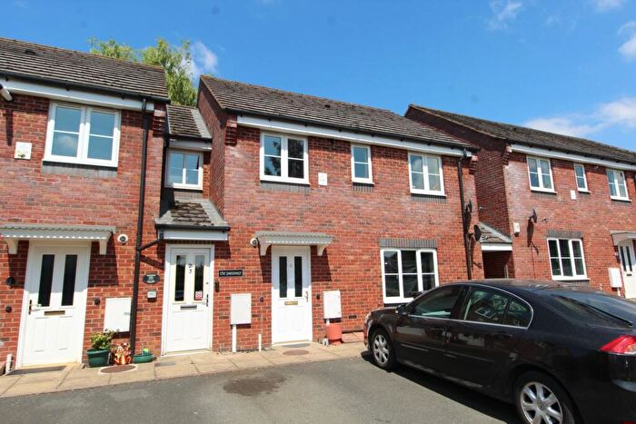 2 Bedroom Apartment For Sale In Central Avenue, Lutterworth, LE17