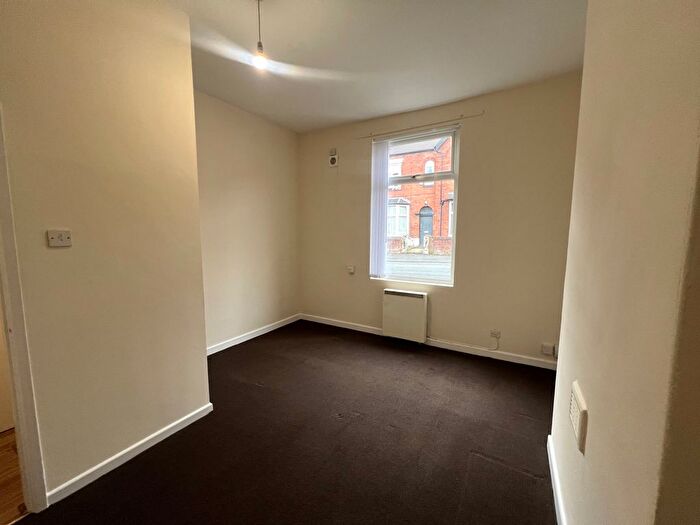 2 Bedroom Block Of Flats For Sale In Clifton Street, Swinley, Wigan, WN1