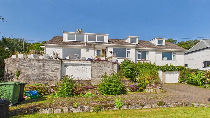 4 Bedroom Bungalow For Sale In Cliff Road, Mousehole, TR19