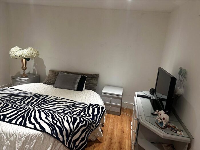 Property To Rent In Manor Way, Purley, CR8