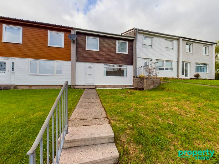3 Bedroom Terraced House To Rent In Chestnut Crescent, East Kilbride, South Lanarkshire, G75