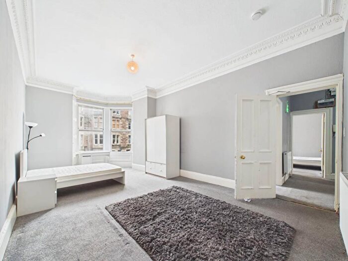 3 Bedroom Apartment To Rent In Marchmont Road, Marchmont, Edinburgh, EH9
