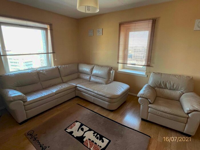 1 Bedroom Flat To Rent In Thistle Court, Top Floor, Aberdeen, AB10