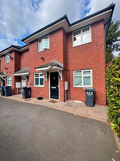 2 Bedroom Maisonette To Rent In CrossFields Road, B33