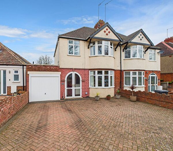 3 Bedroom Semi-Detached House For Sale In Gloucester Avenue, Delapre, NN4