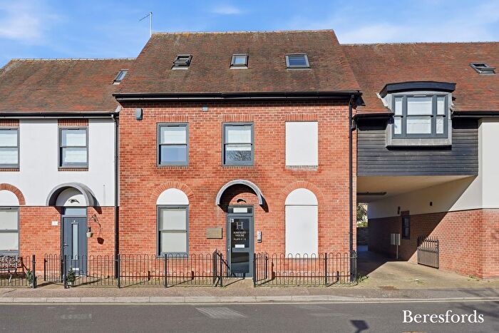 1 Bedroom Flat For Sale In Chapel Street, Billericay, CM12