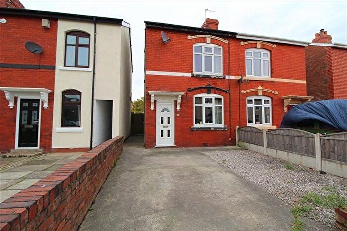 2 Bedroom Semi Detached House To Rent In New Lane, Southport, PR9
