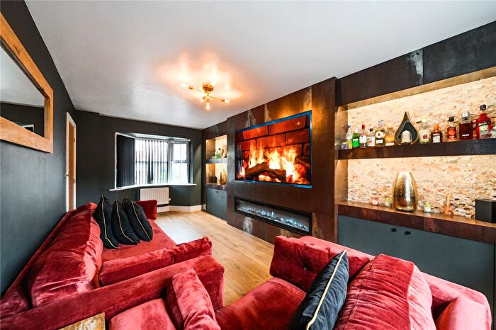 3 Bedroom Detached House For Sale In Springfield Crescent, Lofthouse, Wakefield, West Yorkshire, WF3