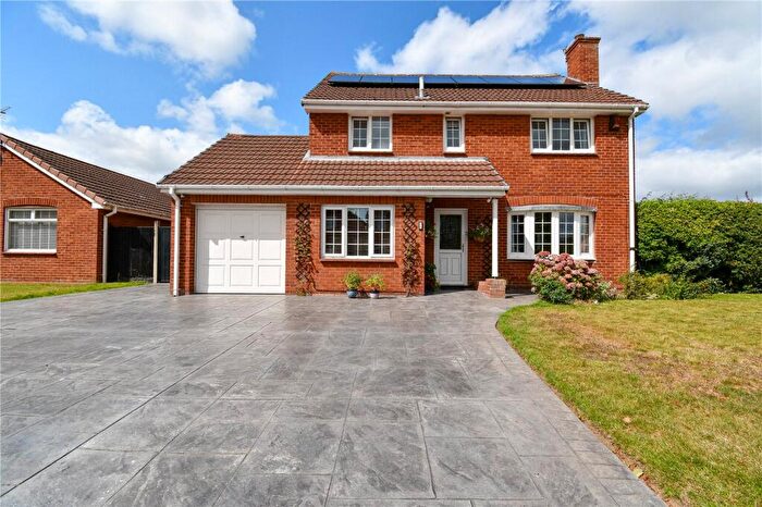 4 Bedroom Detached House For Sale In St. Marks Crescent, Great Sutton, Ellesmere Port, CH66