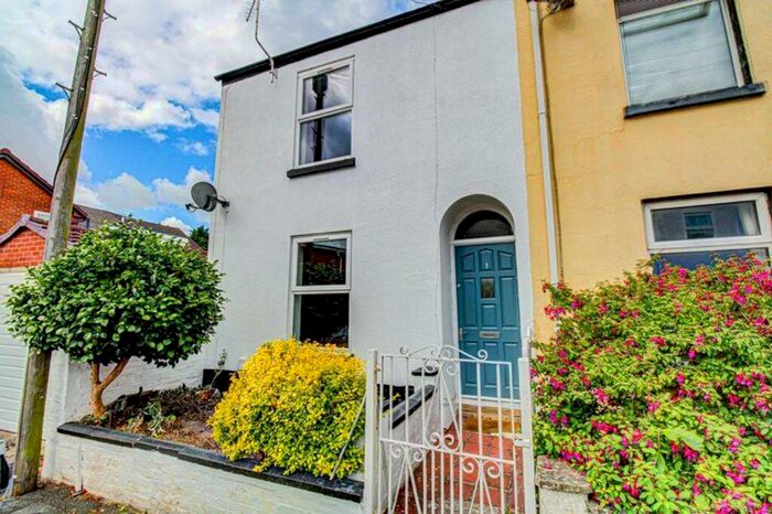 3 Bedroom End Of Terrace House To Rent In Castle Street, Southampton, SO14