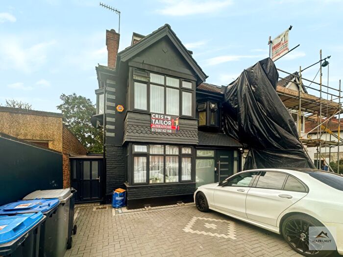 8 Bedroom Semi Detached House For Sale In Clarendon Gardens, Wembley, HA9