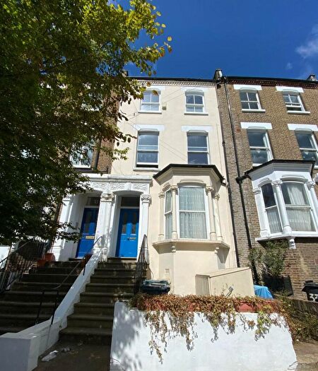 2 Bedroom Property To Rent In Tremlett Grove, London, N19