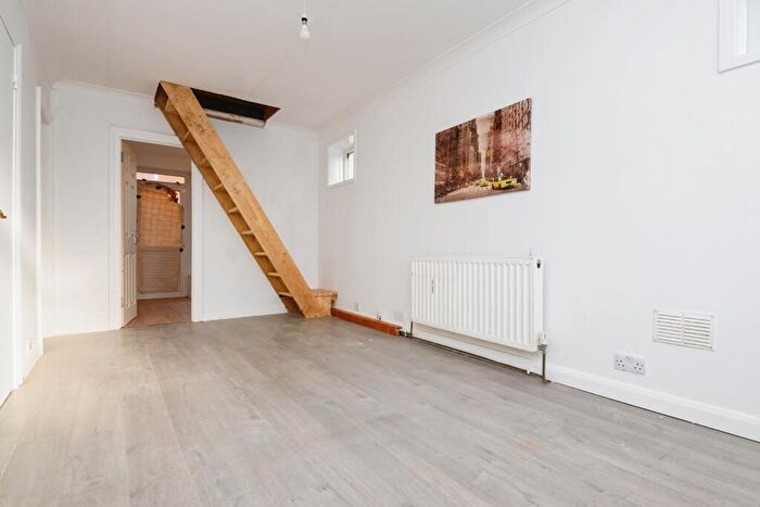 2 Bedroom Bungalow For Sale In Beach Way, Clacton-On-Sea, Essex, CO15