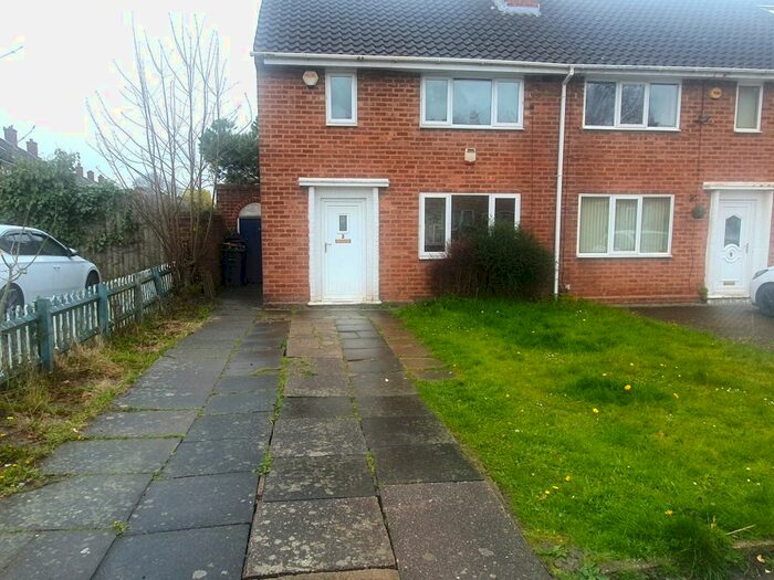 2 Bedroom End Of Terrace House To Rent In Alderpits Road, Shard End, Birmingham, B34