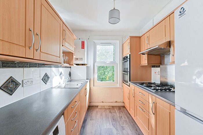 1 Bedroom Flat To Rent In Albert Road, Mitcham, CR4