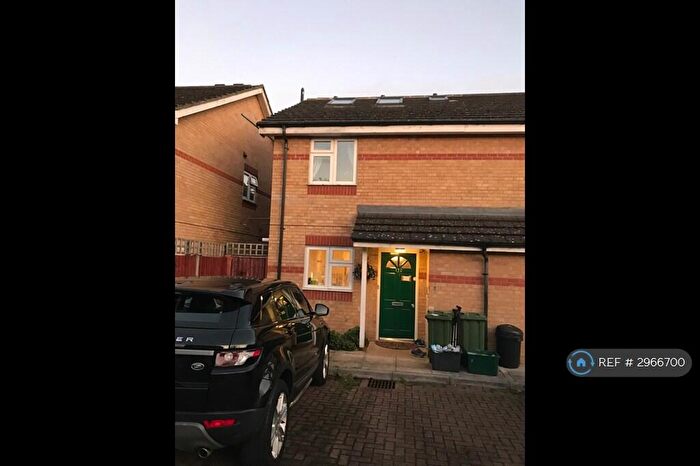 3 Bedroom Semi-Detached House To Rent In Snakes Lane East, Woodford Green, IG8