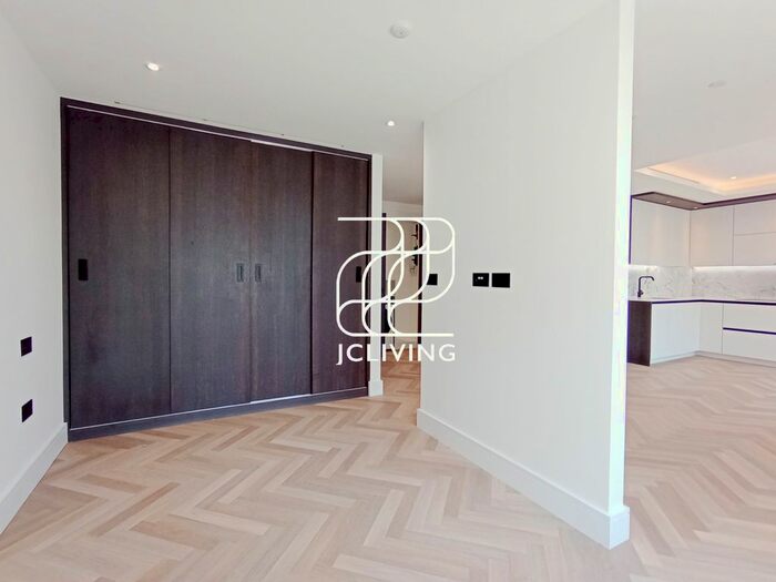 Studio To Rent In Davies House, Southwark Bridge, SE1