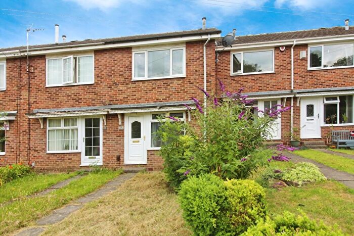 2 Bedroom Terraced House To Rent In New Park Grove, Farsley, Pudsey, LS28