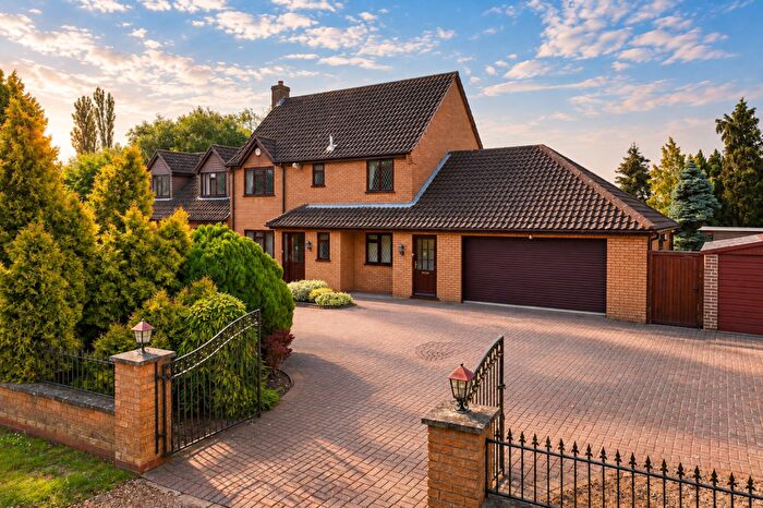 5 Bedroom Detached House For Sale In Fitton End Road, Gorefield, PE13